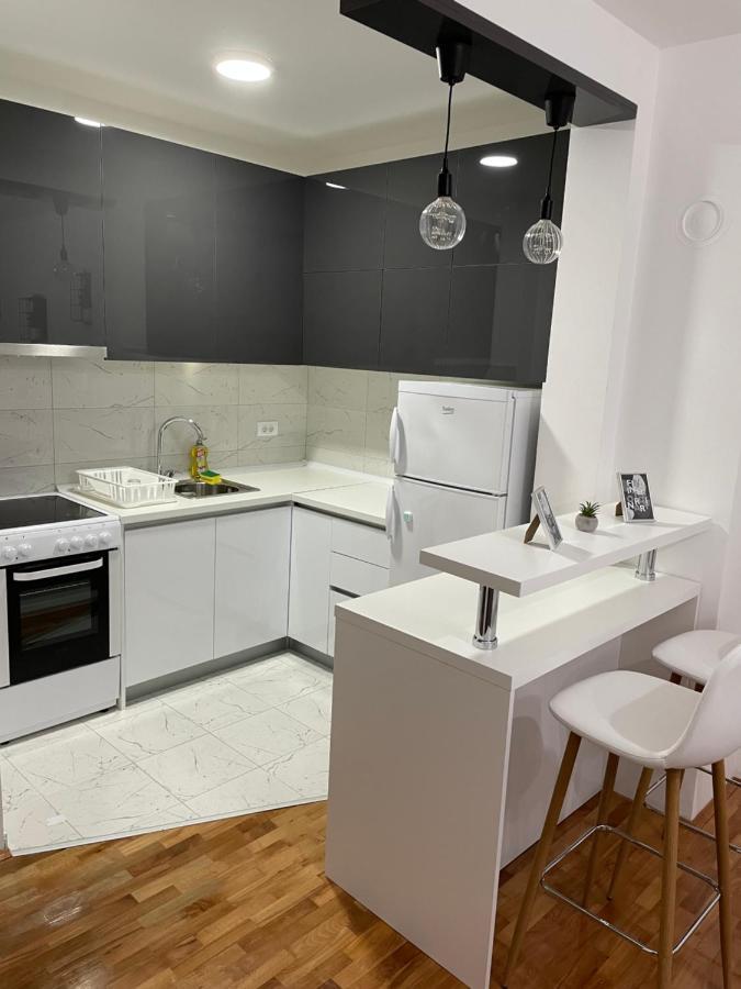 Apartman Lux Vranje Kültér fotó