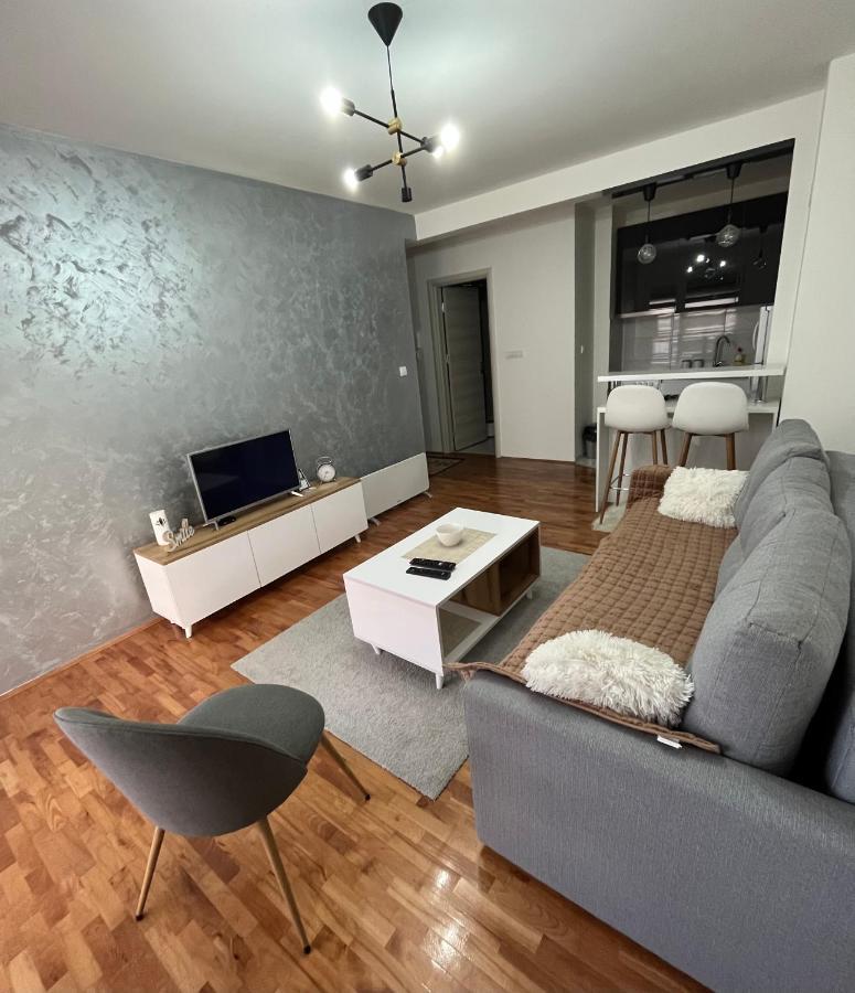 Apartman Lux Vranje Kültér fotó