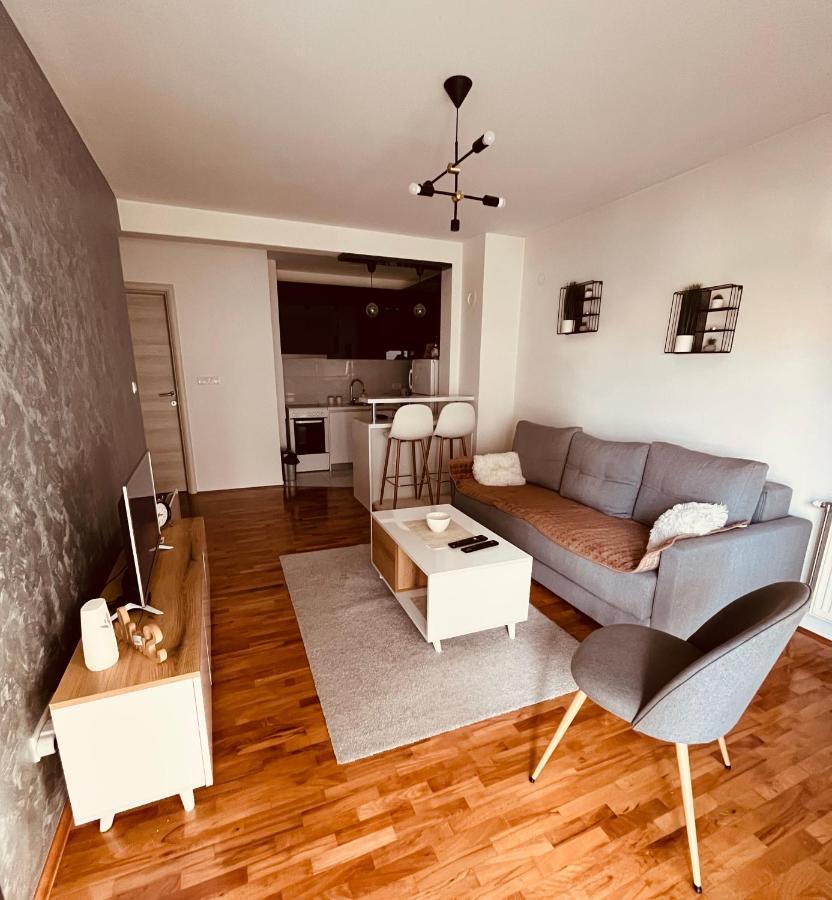 Apartman Lux Vranje Kültér fotó
