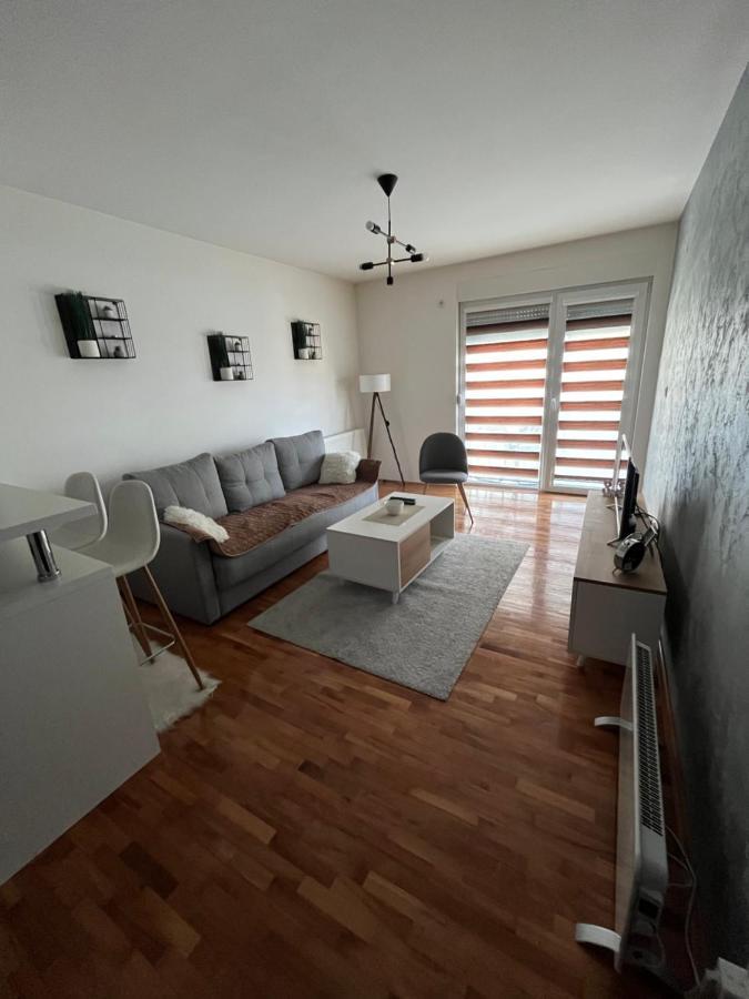 Apartman Lux Vranje Kültér fotó