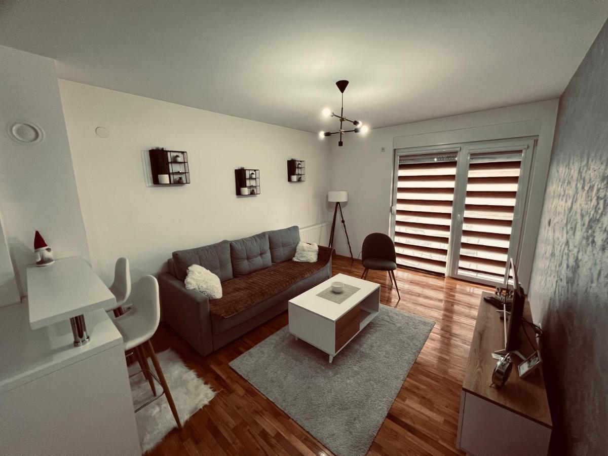 Apartman Lux Vranje Kültér fotó