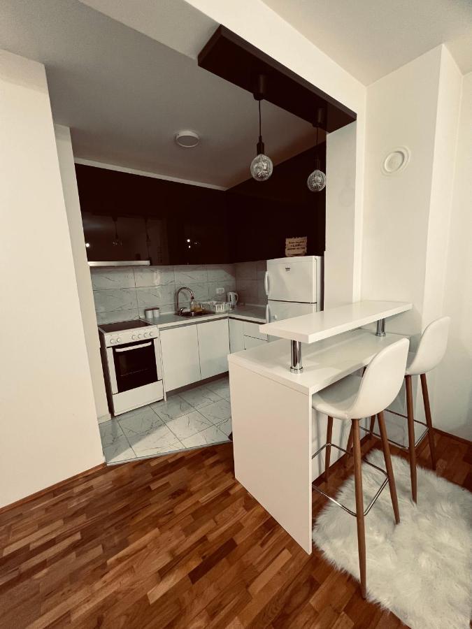 Apartman Lux Vranje Kültér fotó