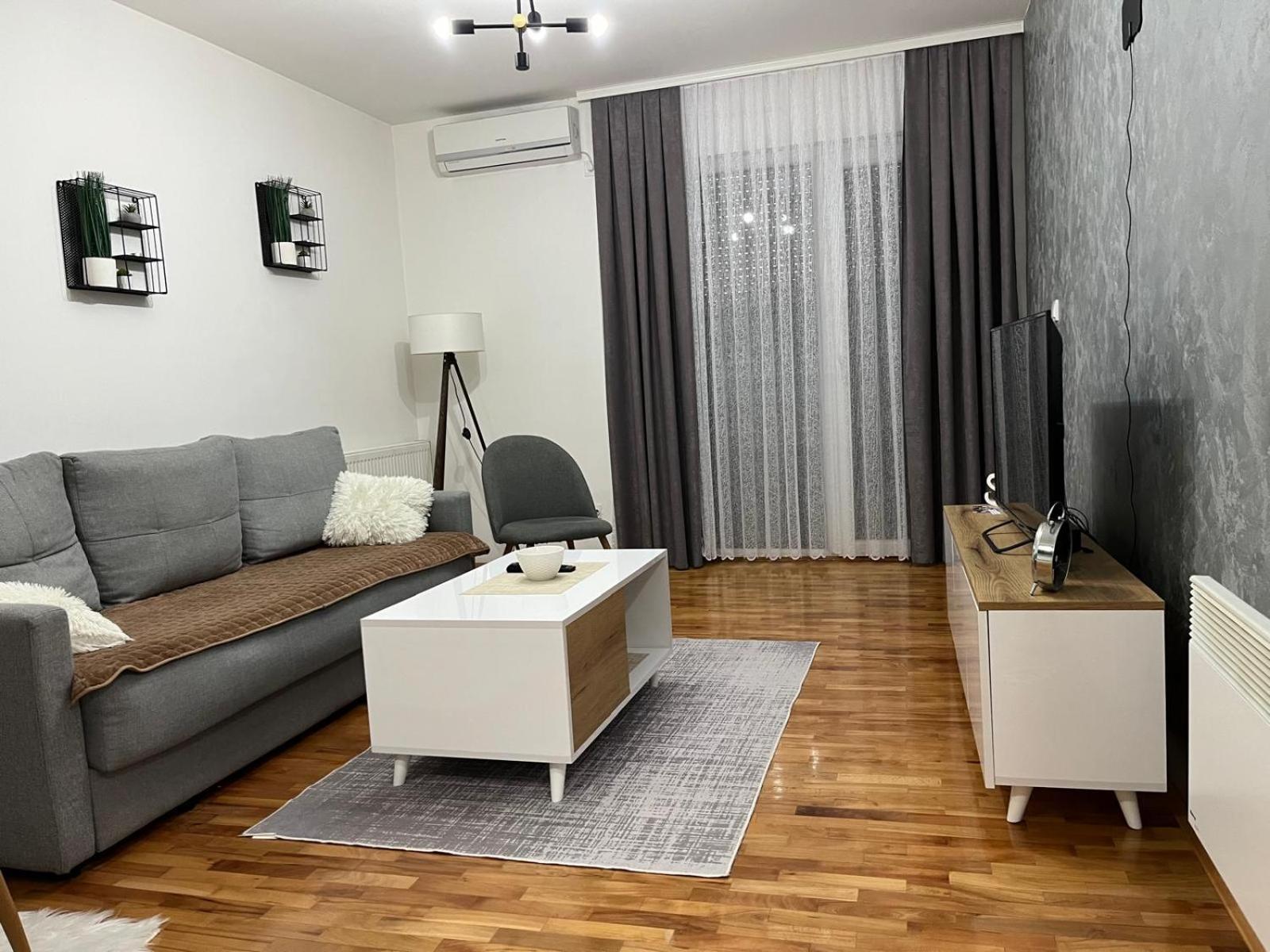Apartman Lux Vranje Kültér fotó