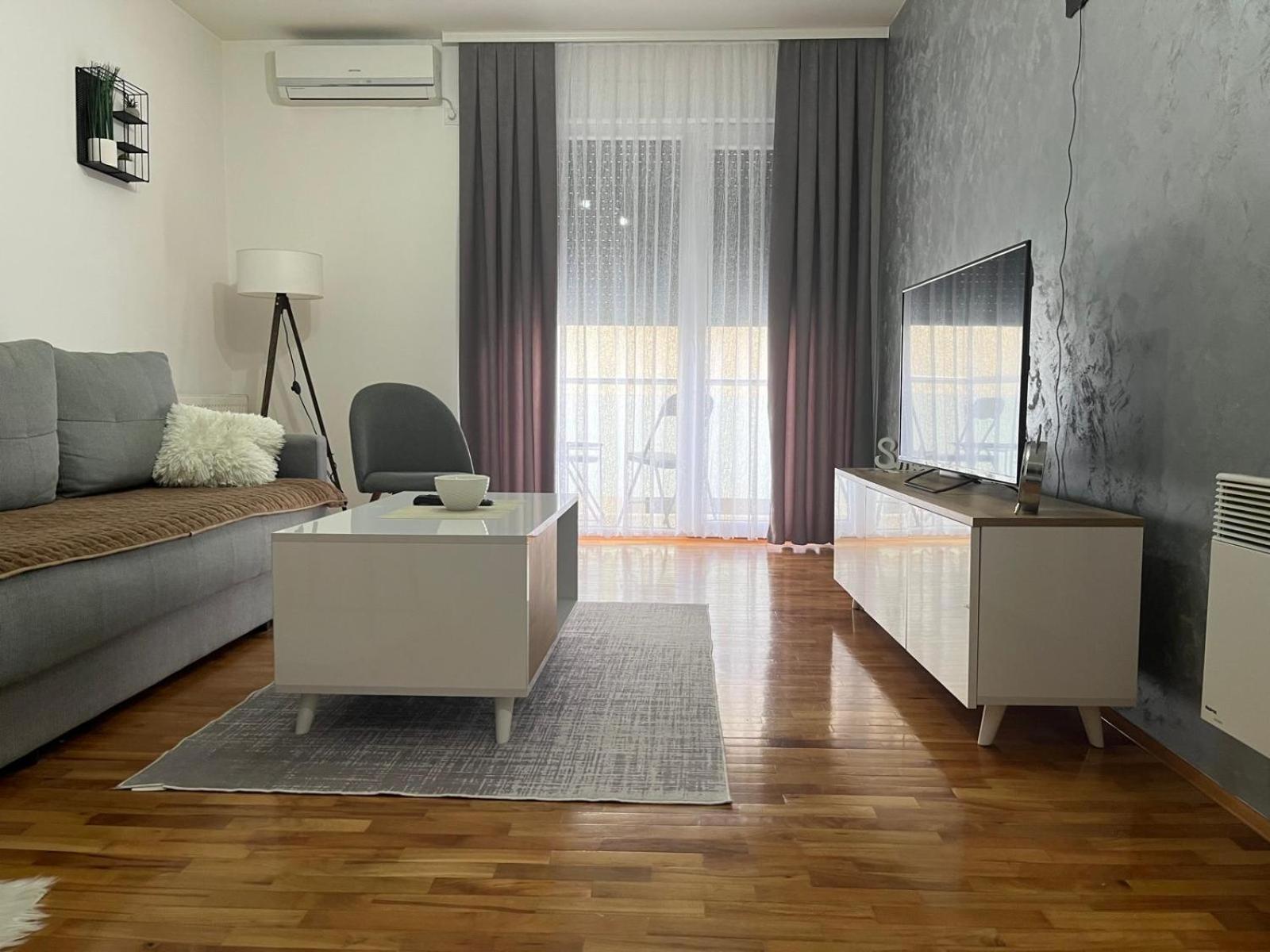 Apartman Lux Vranje Kültér fotó