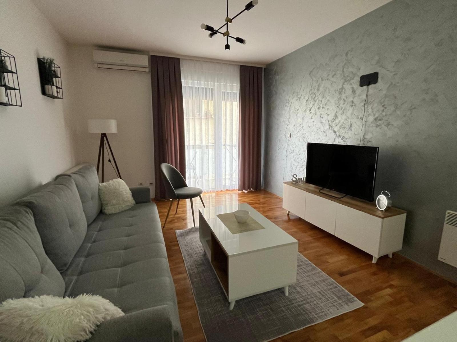 Apartman Lux Vranje Kültér fotó